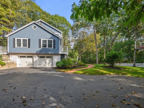 25 Cedar Hill Rd, Dover MA 02030