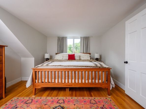 2 Hoover Road, Hingham MA 02043
