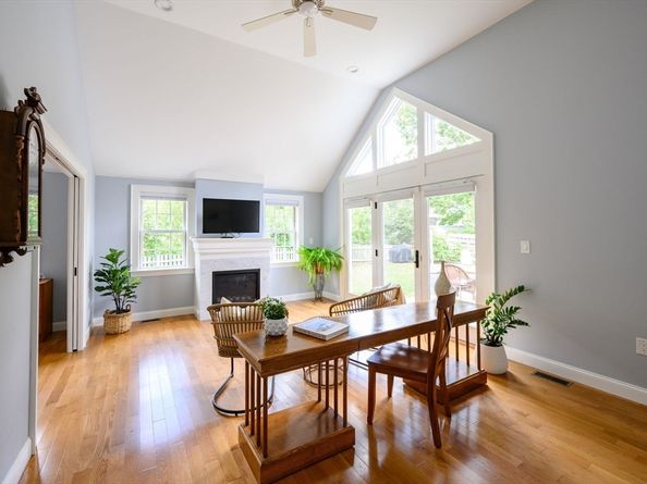 2 Hoover Road, Hingham MA 02043