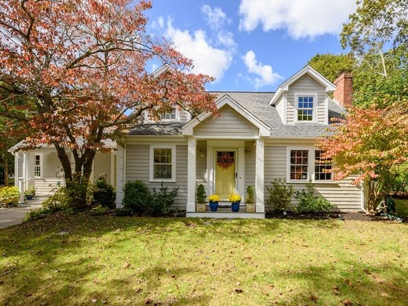 2 Hoover Road, Hingham MA 02043