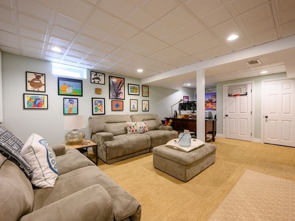 2 Hoover Road, Hingham MA 02043