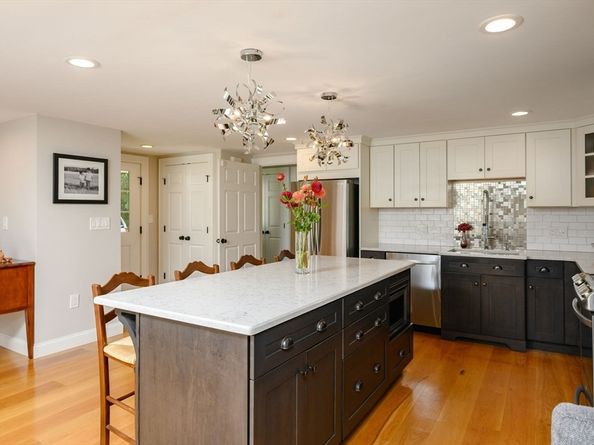 2 Hoover Road, Hingham MA 02043