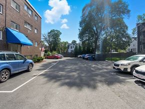 416 Belgrade Ave 25, Boston MA 02132