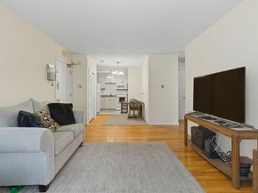 416 Belgrade Ave 25, Boston MA 02132
