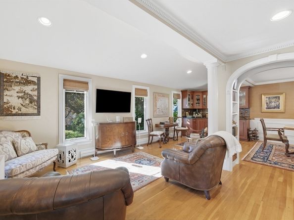 44 Simonds Rd, Lexington MA 02420