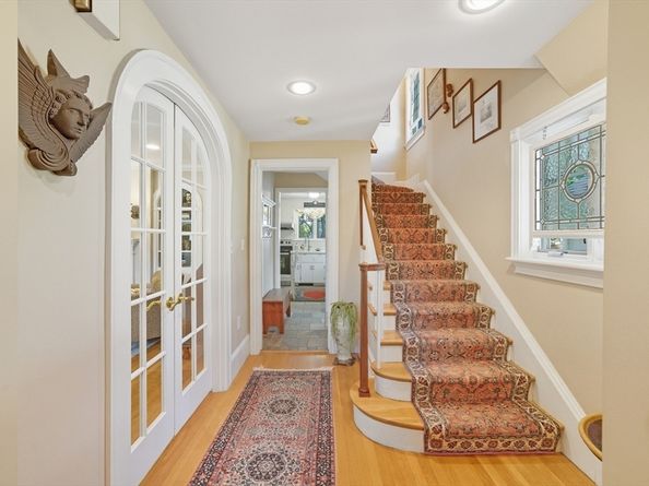 44 Simonds Rd, Lexington MA 02420