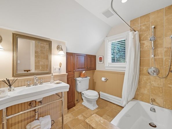 44 Simonds Rd, Lexington MA 02420
