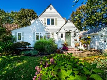 44 Simonds Rd