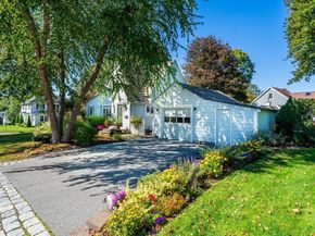44 Simonds Rd, Lexington MA 02420