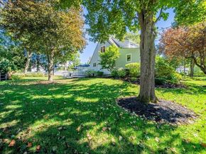 44 Simonds Rd, Lexington MA 02420