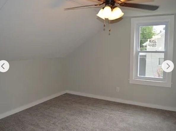 4 First St, Sutton MA 01590