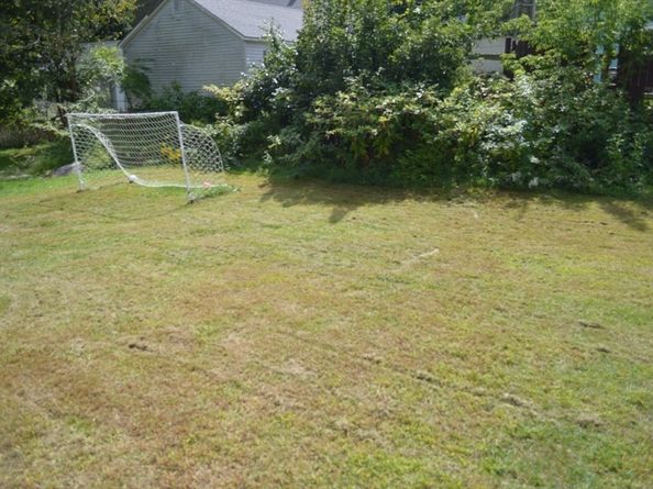 4 First St, Sutton MA 01590