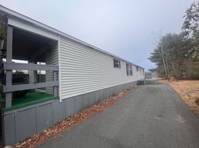 28 Washington Park, Carver MA 02330