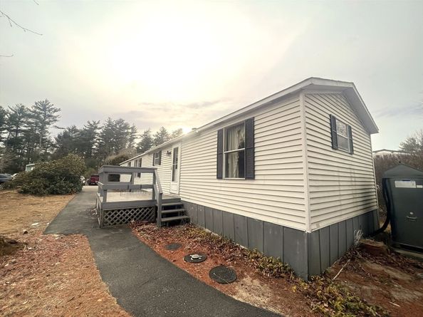 28 Washington Park, Carver MA 02330