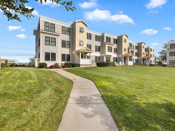 216 Water St 101B, Plymouth MA 02360
