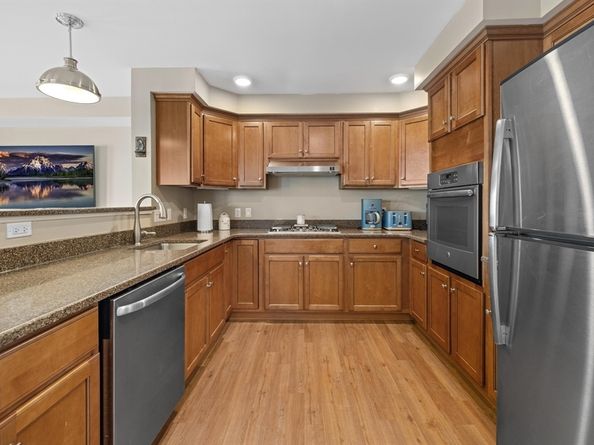 216 Water St 101B, Plymouth MA 02360