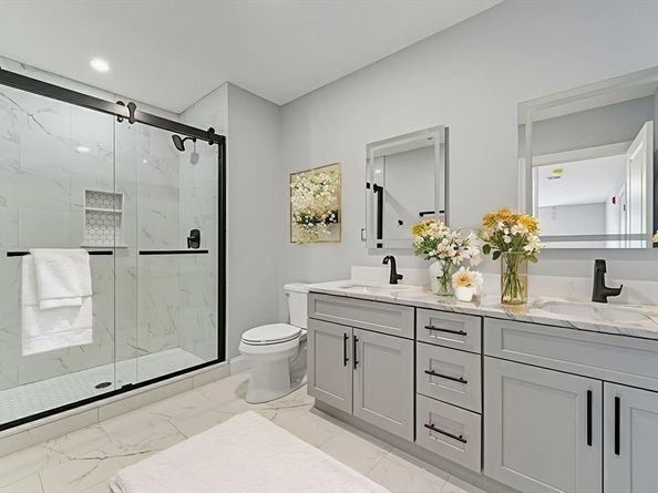 585 Washington St model, Quincy MA 02169