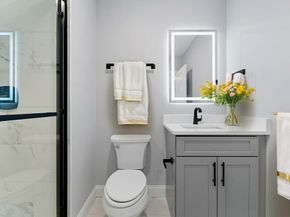 585 Washington St model, Quincy MA 02169