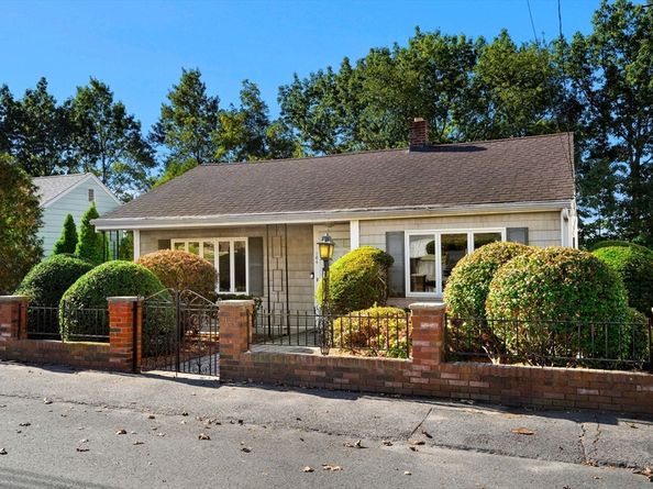 164 Ridge Rd, Revere MA 02151