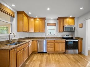 16 Cuba St, Andover MA 01810