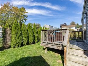 13 Mayflower Rd, Holbrook MA 02343