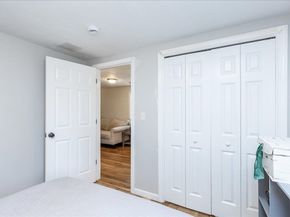 13 Mayflower Rd, Holbrook MA 02343