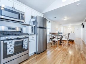 13 Mayflower Rd, Holbrook MA 02343