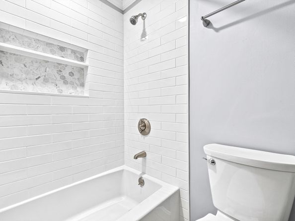 17 Henley St B, Boston MA 02129