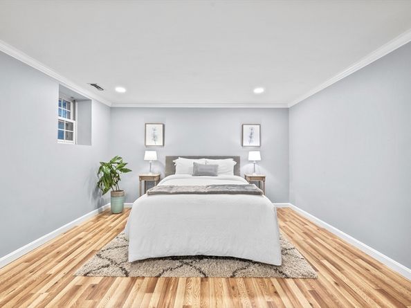 17 Henley St B, Boston MA 02129