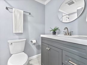 17 Henley St B, Boston MA 02129