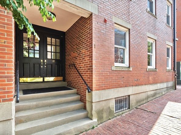 17 Henley St B, Boston MA 02129