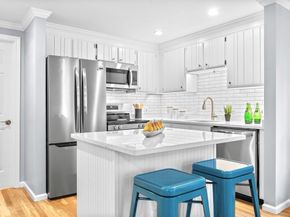 17 Henley St B, Boston MA 02129