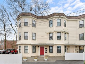 18 Atwood Square
