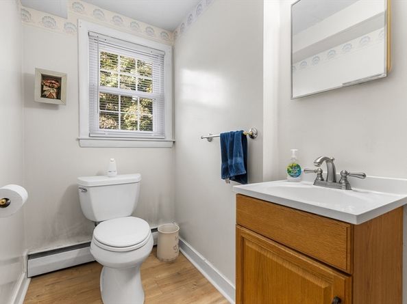82 Joseph Road, Framingham MA 01701