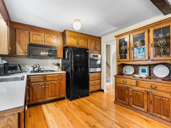 82 Joseph Road, Framingham MA 01701