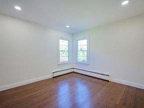 76 Belmont Rd, Leominster MA 01453