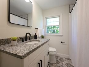 76 Belmont Rd, Leominster MA 01453