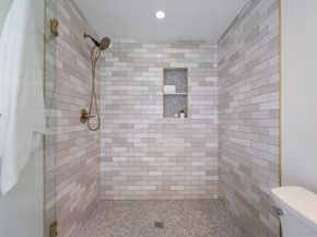 76 Belmont Rd, Leominster MA 01453