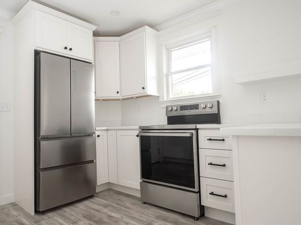 1165 Nantasket Ave, Hull MA 02045