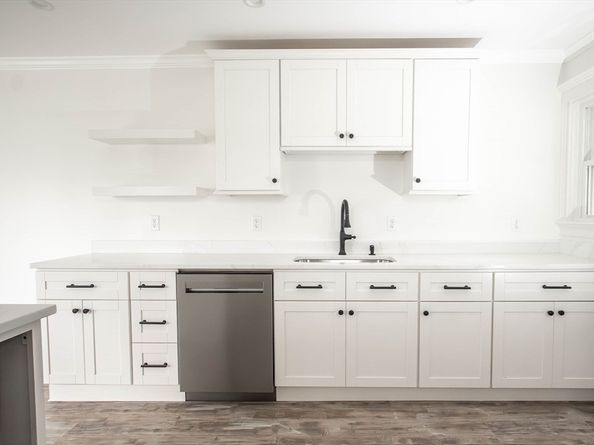 1165 Nantasket Ave, Hull MA 02045
