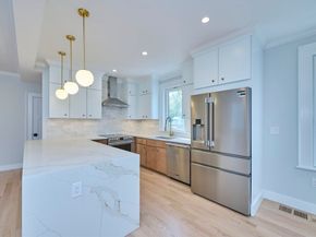 66 Farquhar St A, Boston MA 02131