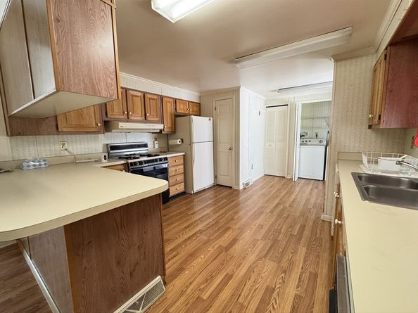 24 High Pond Drive, Bridgewater MA 02324