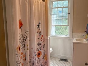 62 Spooner St 62, Plymouth MA 02360