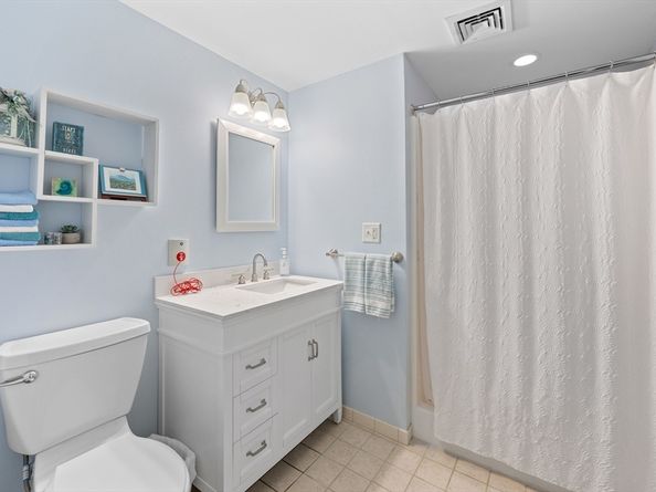 248 Main Street 216, Hudson MA 01749