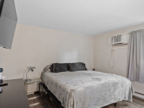 10 Dryden Street 7, Worcester MA 01605