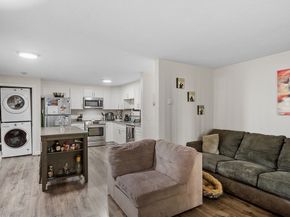 10 Dryden Street 7, Worcester MA 01605