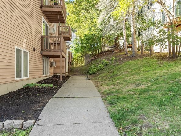10 Dryden Street 7, Worcester MA 01605