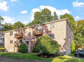 10 Dryden Street 7, Worcester MA 01605