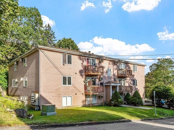 10 Dryden Street 7, Worcester MA 01605