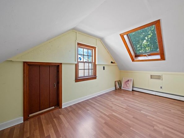 59 Katherine St, Weymouth MA 02191